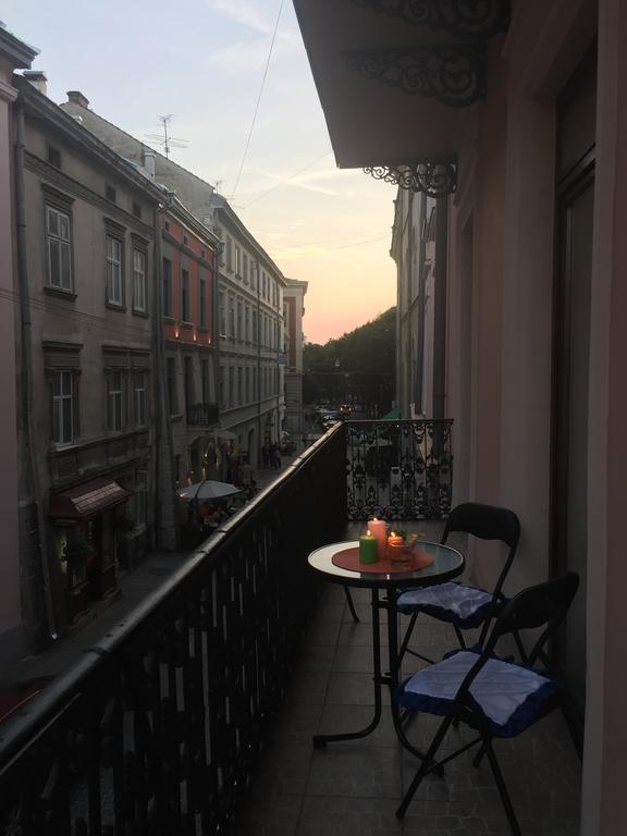 Virmenska Apartment Lviv Buitenkant foto